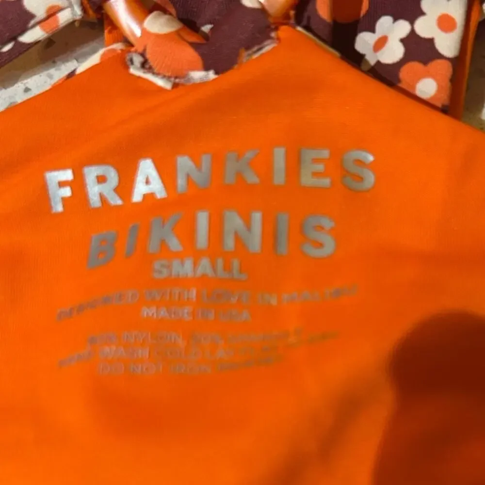 Frankie’s Bikinis Tatum Floral Triangle Bikini size S
